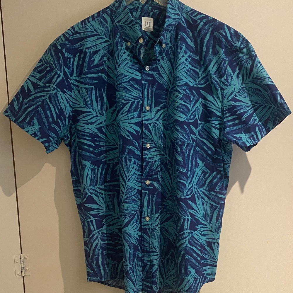 GAP palm leaf tropical 🌴 print Navy Blue and Teal Shirt